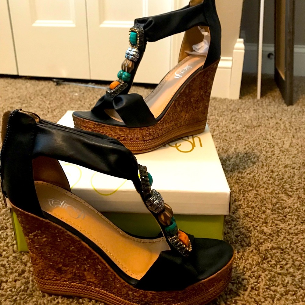 Cute fashion wedges!